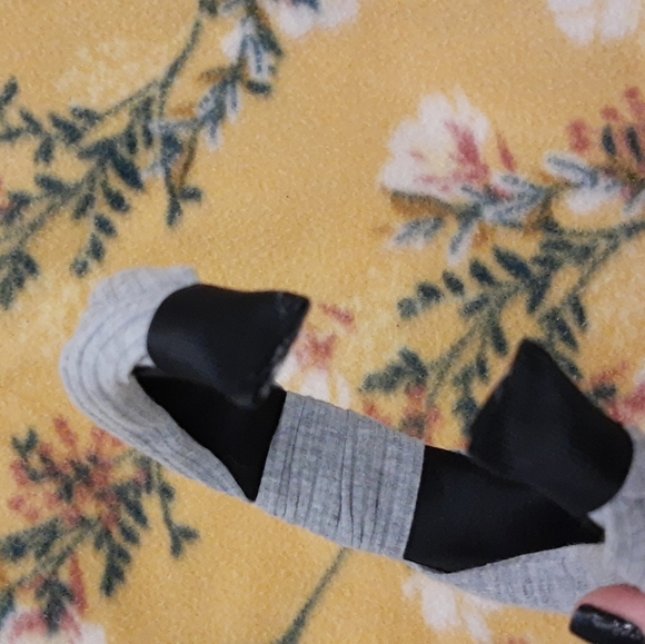 Gray color headband for women - Picture 4 of 4